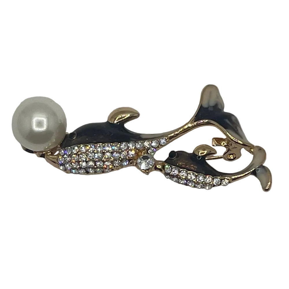 brooch with pearl and rhinestones