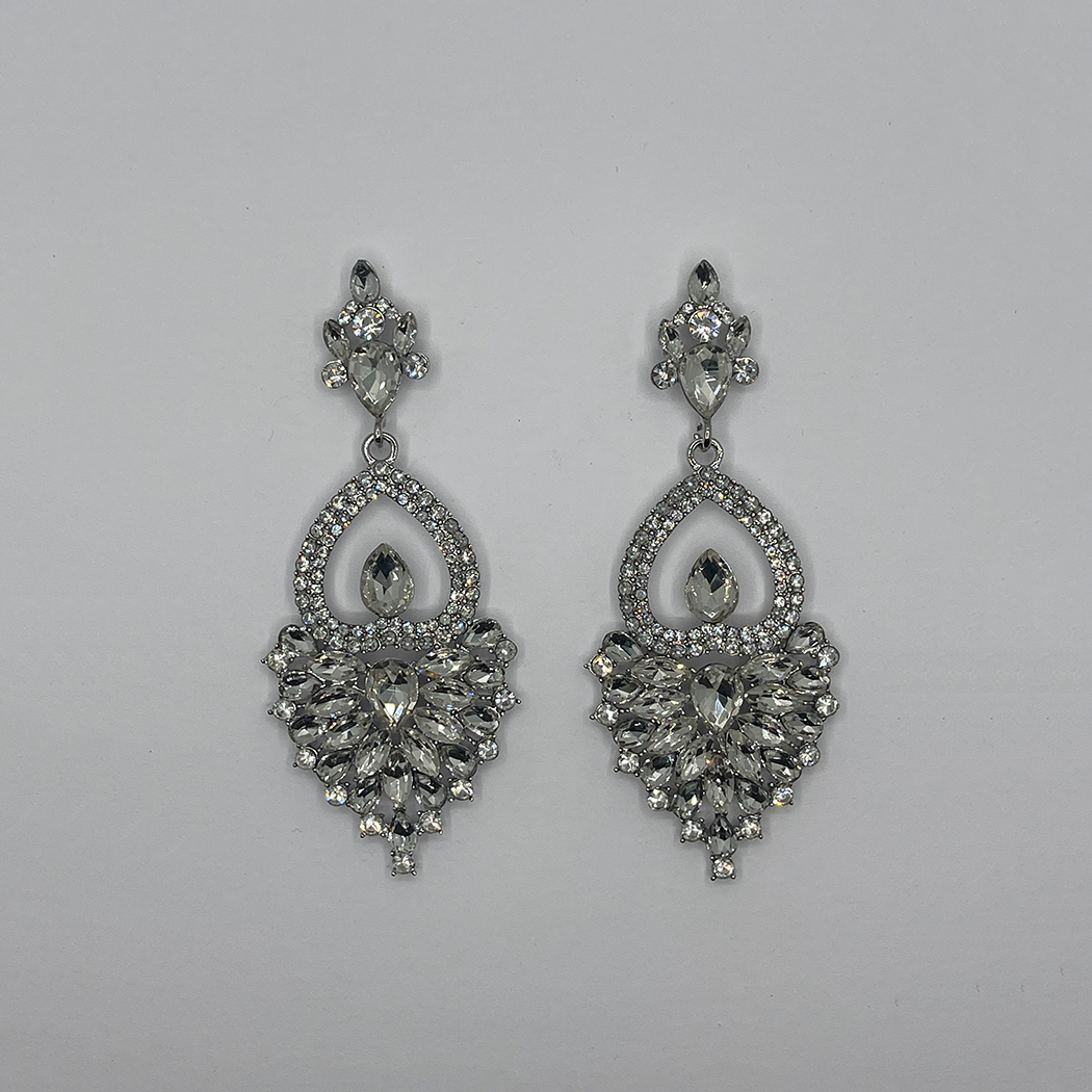 RHINESTONE EARRING