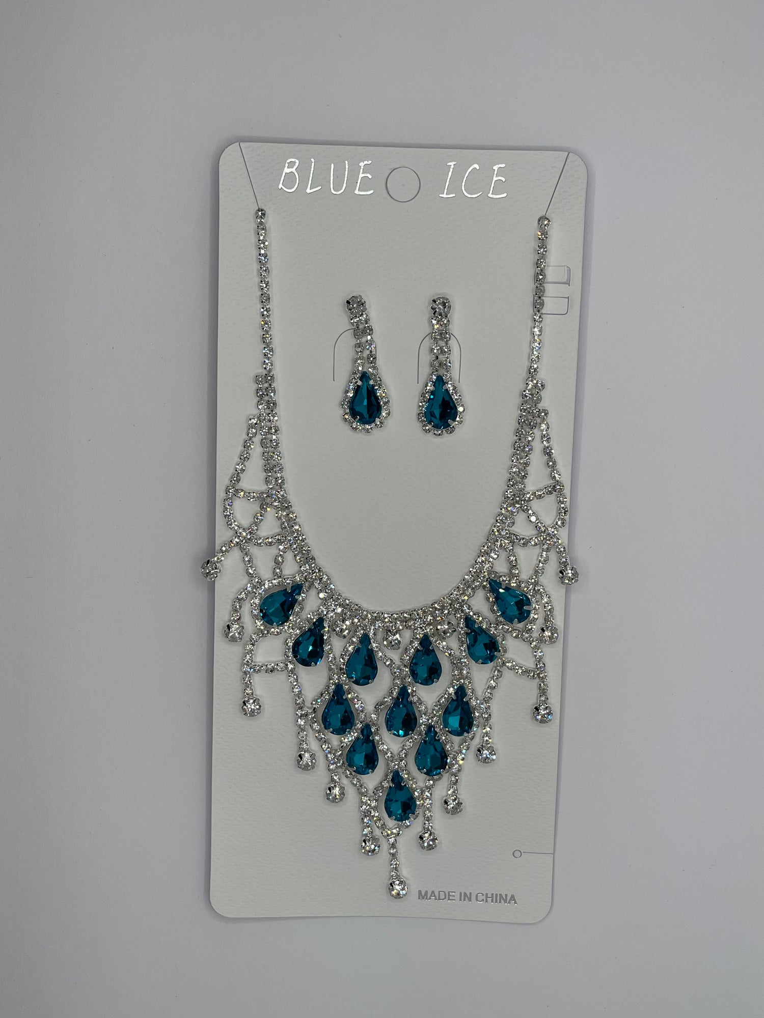RHINESTONE NECKLACE SET