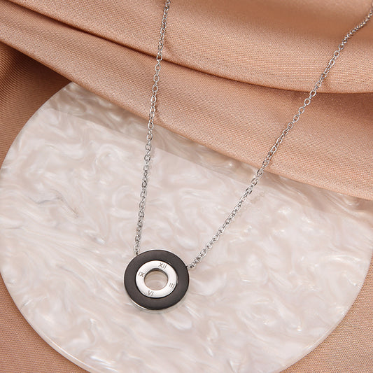  STAINLESS STEEL Necklace with a black pendant 